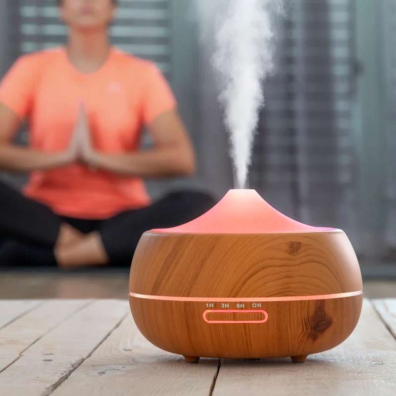 Aroma-Diffusor-Luftbefeuchter mit mehrfarbiger LED-Holzoptik InnovaGoods